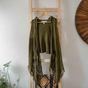 Olive Forest Green Sleeveless Cardigan Shawl